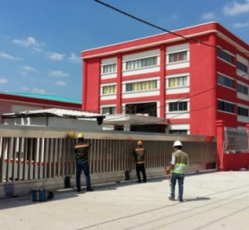 Cửa cổng Inox - Pai Hong